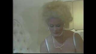 Asak pirang nona lebay dick jeung rides eta jeung nya ketang pussy baseuh