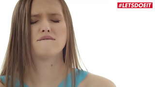 WHITEBOXXX - (Stacy Cruz) - Séduire Jèn timoun Entans Renmen Fè Sesyon Ak Lover Li yo