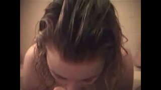 بیوی ڈیبی نگل