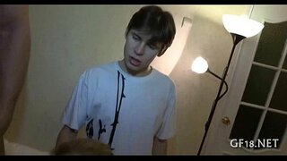 ���ုဏ္ဏား spectacled လေးကိုင်ဖက်