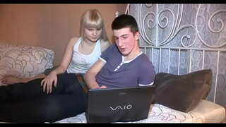 Zie hoe deze grote ingebouwde vreemdeling