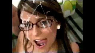 ���რმაგი თქვენი Cum: ღრმად დაფარული და განადგურებული გარეთ