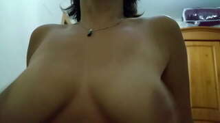 ���ನ್ನ ತಂಗಿ ಹಾಗೆ ಹೀರುವಂತೆ ಮತ್ತು ಅವರು ಸವಾರಿ