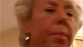 Büyükanne EpikGranny.com siyah adam tarafından becerdin alır