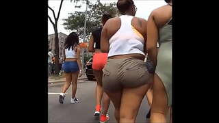 ���धा लूट हिड्ने