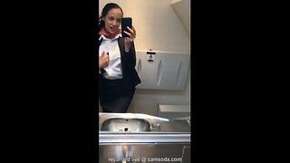 Latina үйлчлэгч нэгдэв хөхиүлэн mile high club-д lavatory болон cums