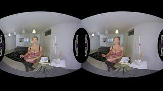 ���రిపక్వవాస్తవానికి - బిగ్ boobed మరో ప్రయాణాలు అద్దెదారులు మొడ్డ