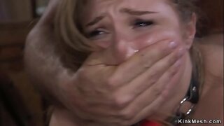 Үлкен сиськи брюнетка жұм в крутой арқан дөрекі анал трахается