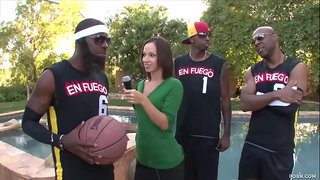 Jada Stevens ak Emy Reyes