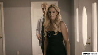 ���ारत उन्हाळ्यात आणि तिच्या nailed आनंद हार्ड fucking