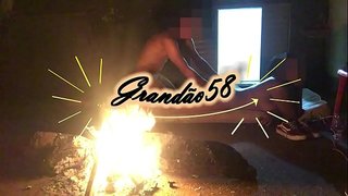 črna z tes &amp; atilde; o Jahanje Njam