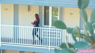 Stepmom comedere eam lesbia luctus stepdaughters pilosus cunnus