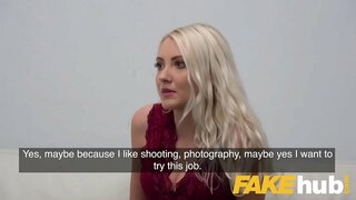 ���ਰਜ਼ੀ ਏਜੰਟ Sexy ਹੈਲਨ fucked ਕਰਨ ਲਈ ਕਾਮੋਨੰਦ ਕੇ ਏਜੰਟ ਲੂੰਡ