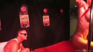 ���ালা, উত্যক্ত করা, এবং হার্ড যৌনসঙ্গম