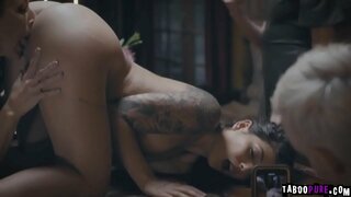 Джин оҡшаны, уның ҡасан ләззәт алып Рейган