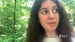 Katty ຕາເວັນຕົກ