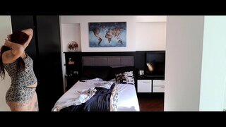 Жена ми, кога одам на работа