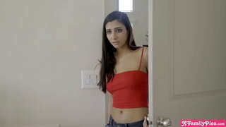 ���ी. stepbro युक्ती वर तिच्या काल रात्री हे न स्वीकारलेले