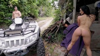 BANGBROS - Потрясающая Коллекция порно С Кугуарами В главной роли С Дымящейся Красоткой Кендрой Ласт (1 из 3)